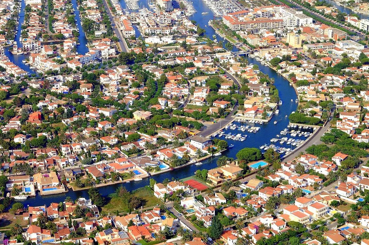 Leon Inmo Villa Olivia - 10039 Empuriabrava